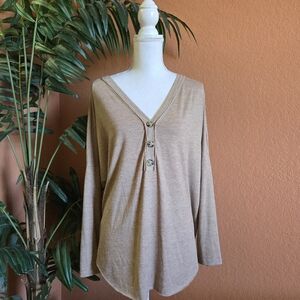 3/$25 NWT Shein Curve Frenchy V Neck Henley Button Casual Top Relaxed Tan 1XL